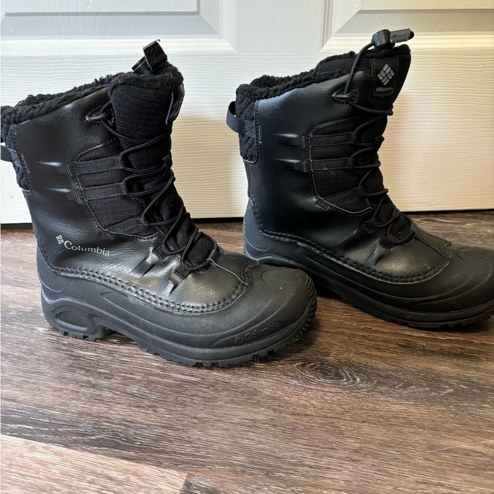 YOUTH Boys Columbia Bugaboot Celsius Size 7